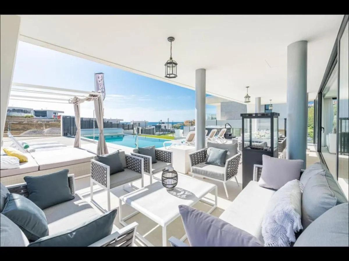Villa Olivia Manilva 0*,  İspanya